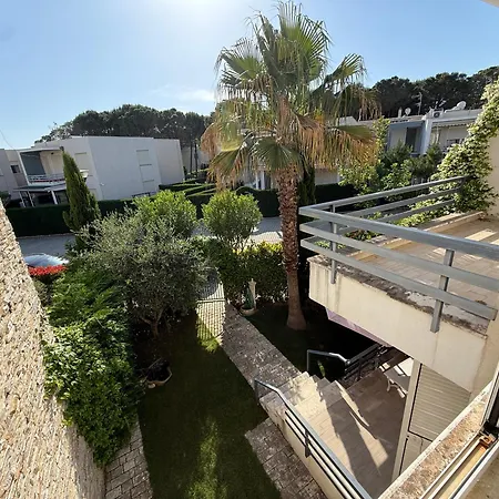 Gjiri I Lalezit - Lura 3 - Duplex 5 2 Floors 3 Bathrooms Garden Villa