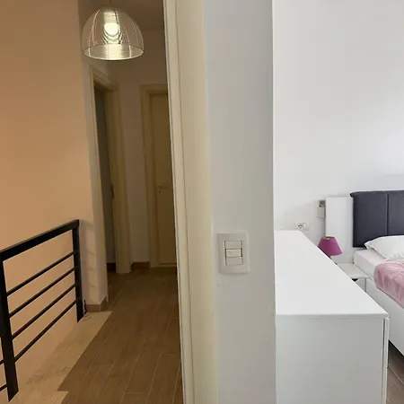 Gjiri I Lalezit - Lura 3 - Duplex 5 2 Floors 3 Bathrooms Garden فيلة Plazhi San Pietro