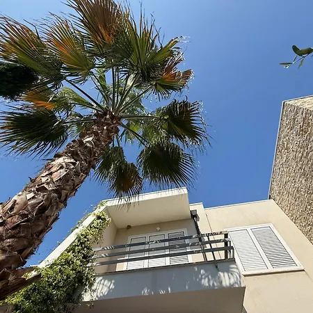 Gjiri I Lalezit - Lura 3 - Duplex 5 2 Floors 3 Bathrooms Garden *